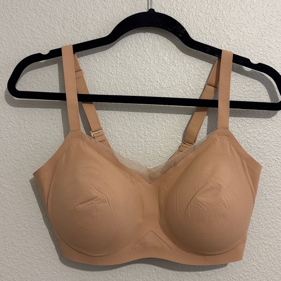 Honeylove Liftwear Crossover Bra Sand Color Wireless - Picture 2 of 5